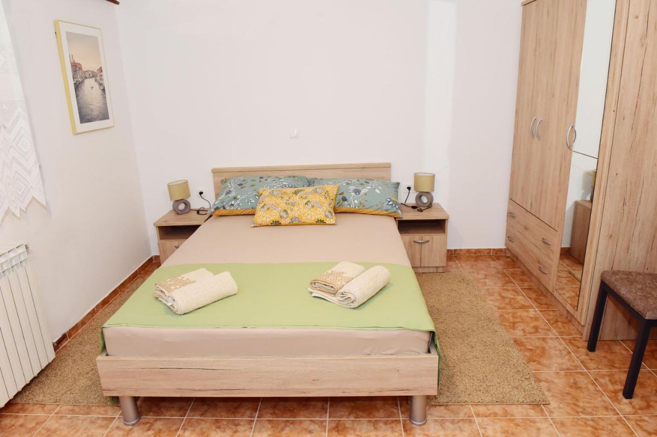 Apartman Bingo Josipdol Esterno foto